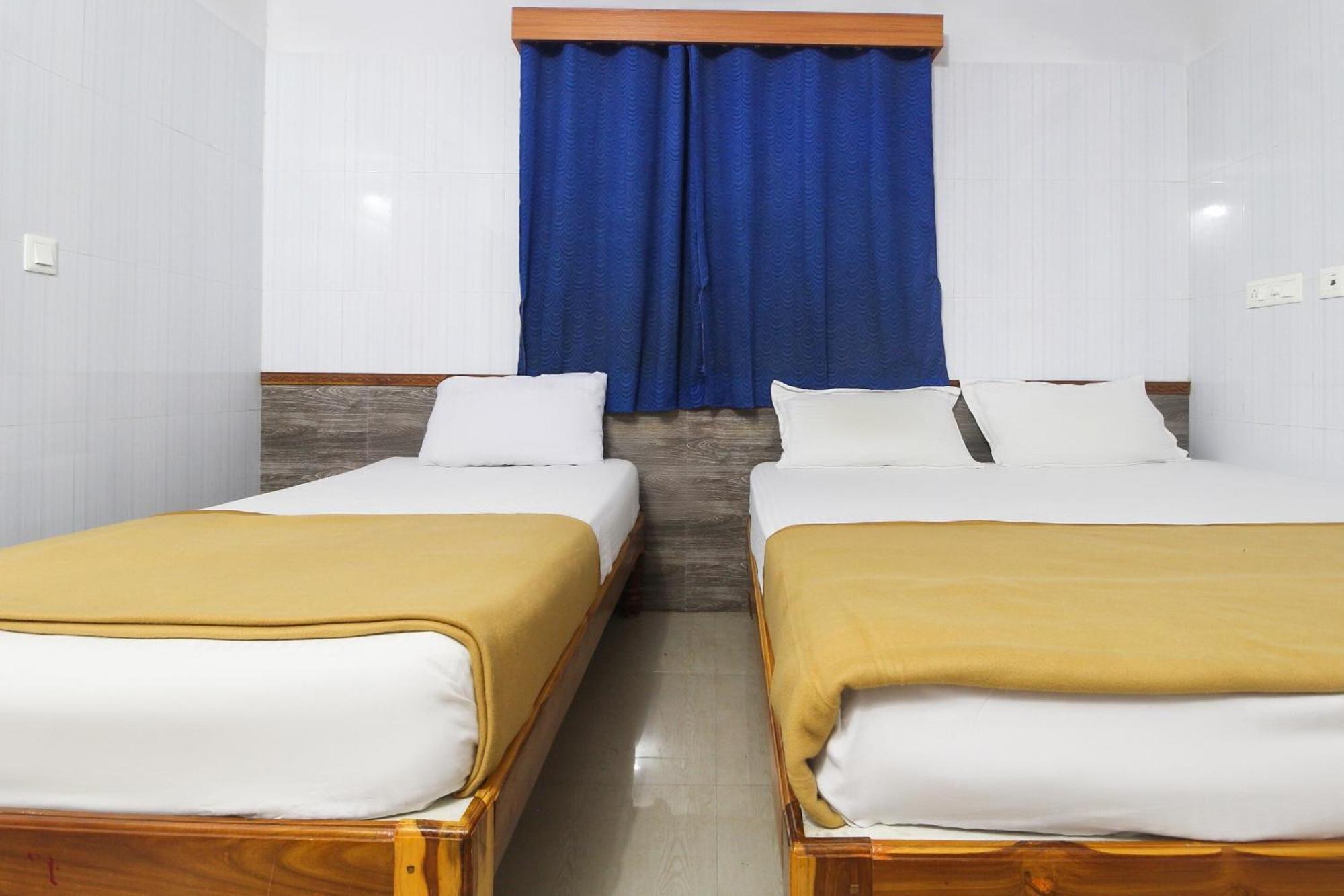 Udaiyarpalaiyam Hotel O Jks Deluxe Lodge מראה חיצוני תמונה